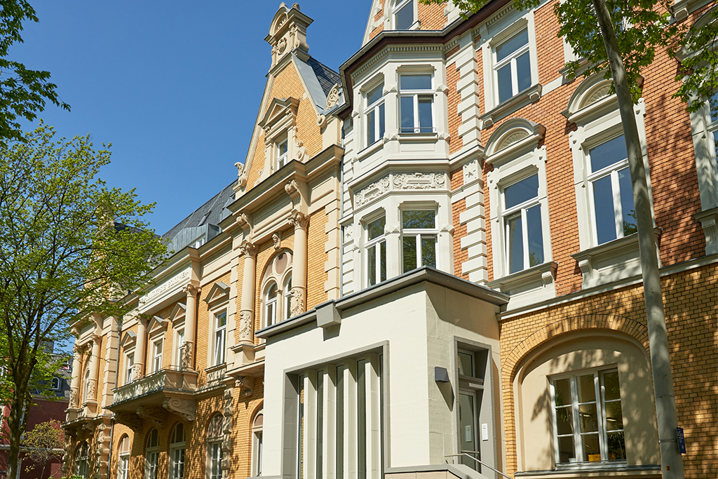 Außenfassade des Coworking Space Q-work in Bonn